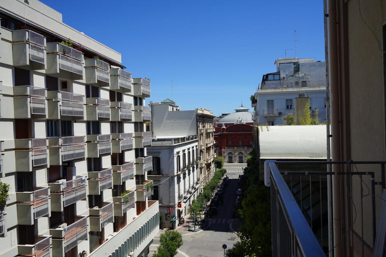 Re Di Smirne By Apulia Accommodation Bari Exterior foto
