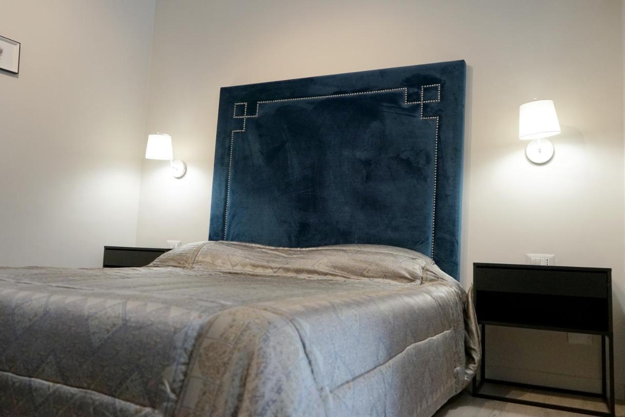 Re Di Smirne By Apulia Accommodation Bari Exterior foto