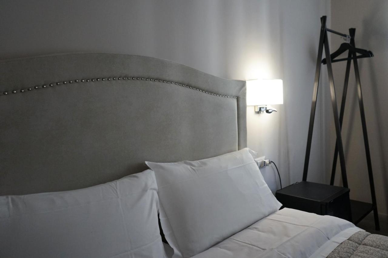 Re Di Smirne By Apulia Accommodation Bari Exterior foto